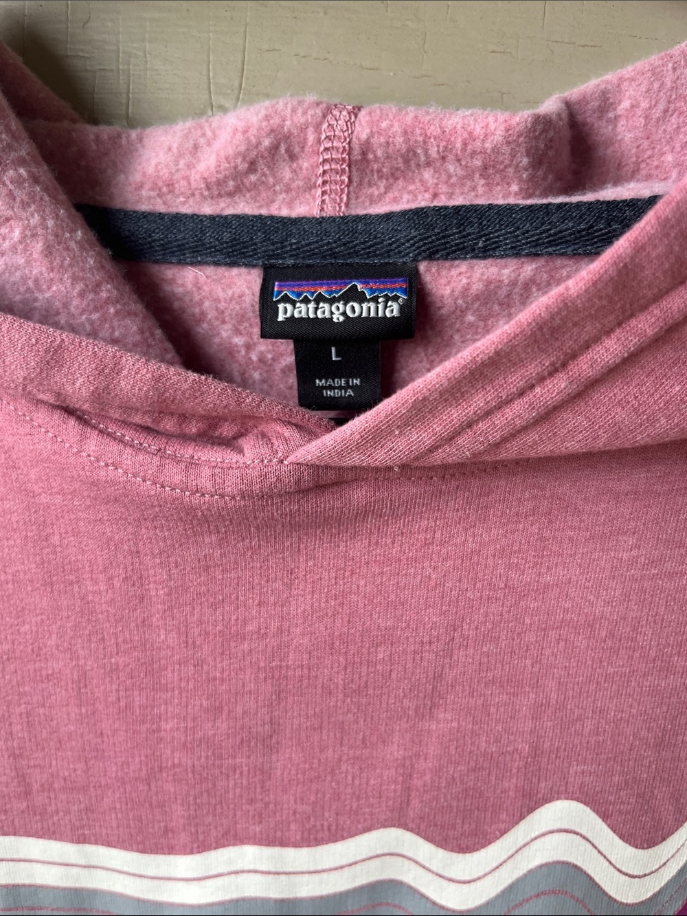 Patagonia Kids Graphic Hoodie | Pink Pullover Hoodie | Excellent Condition | L - Picture 7 of 13